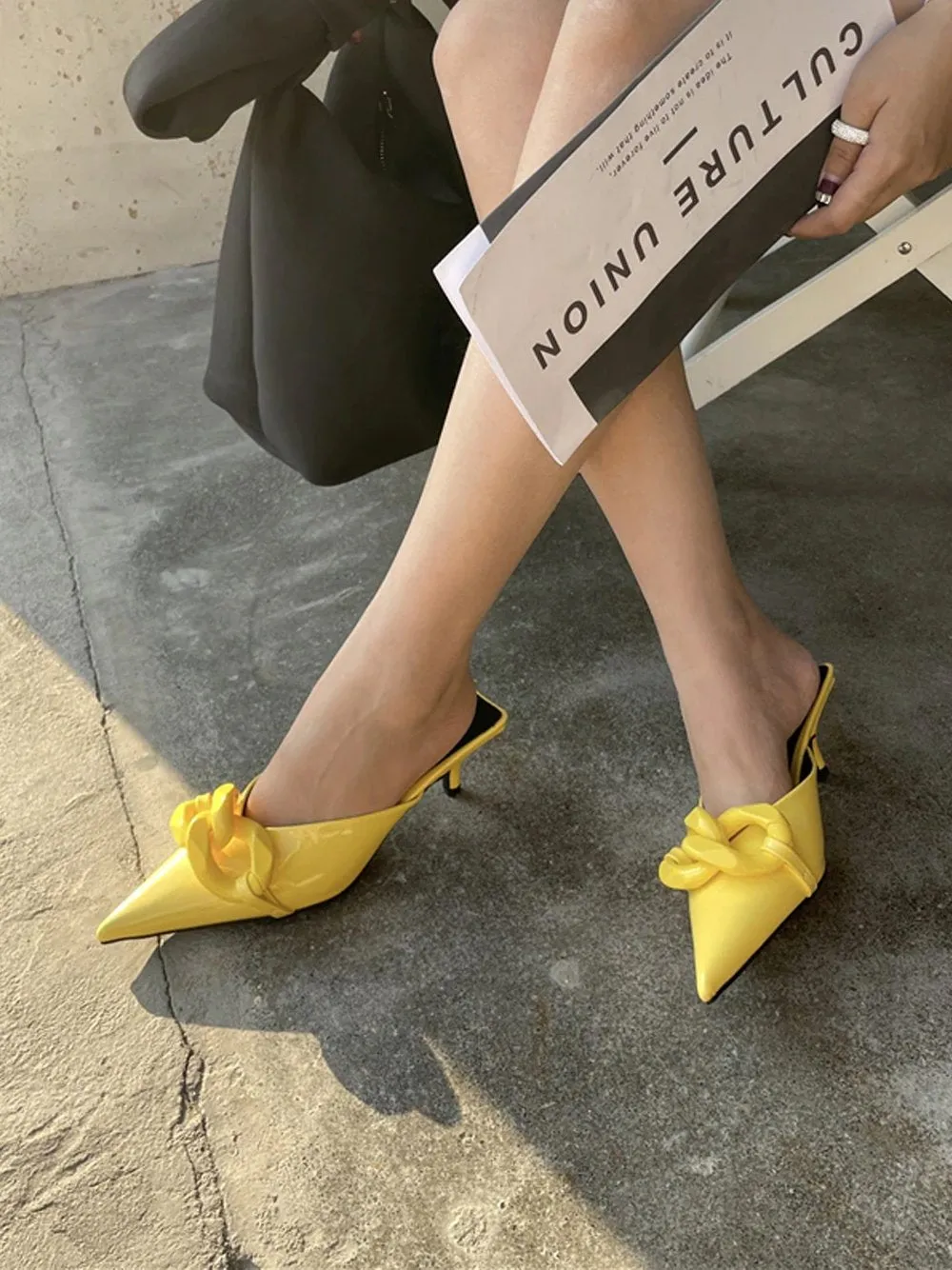 CANDY Pointed Toe Slides in Yellow