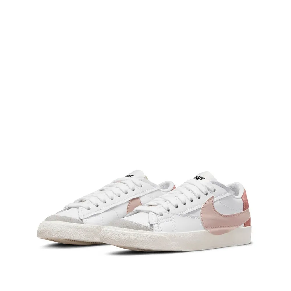 Nike Women's Blazer Low '77 Jumbo DQ1470-102