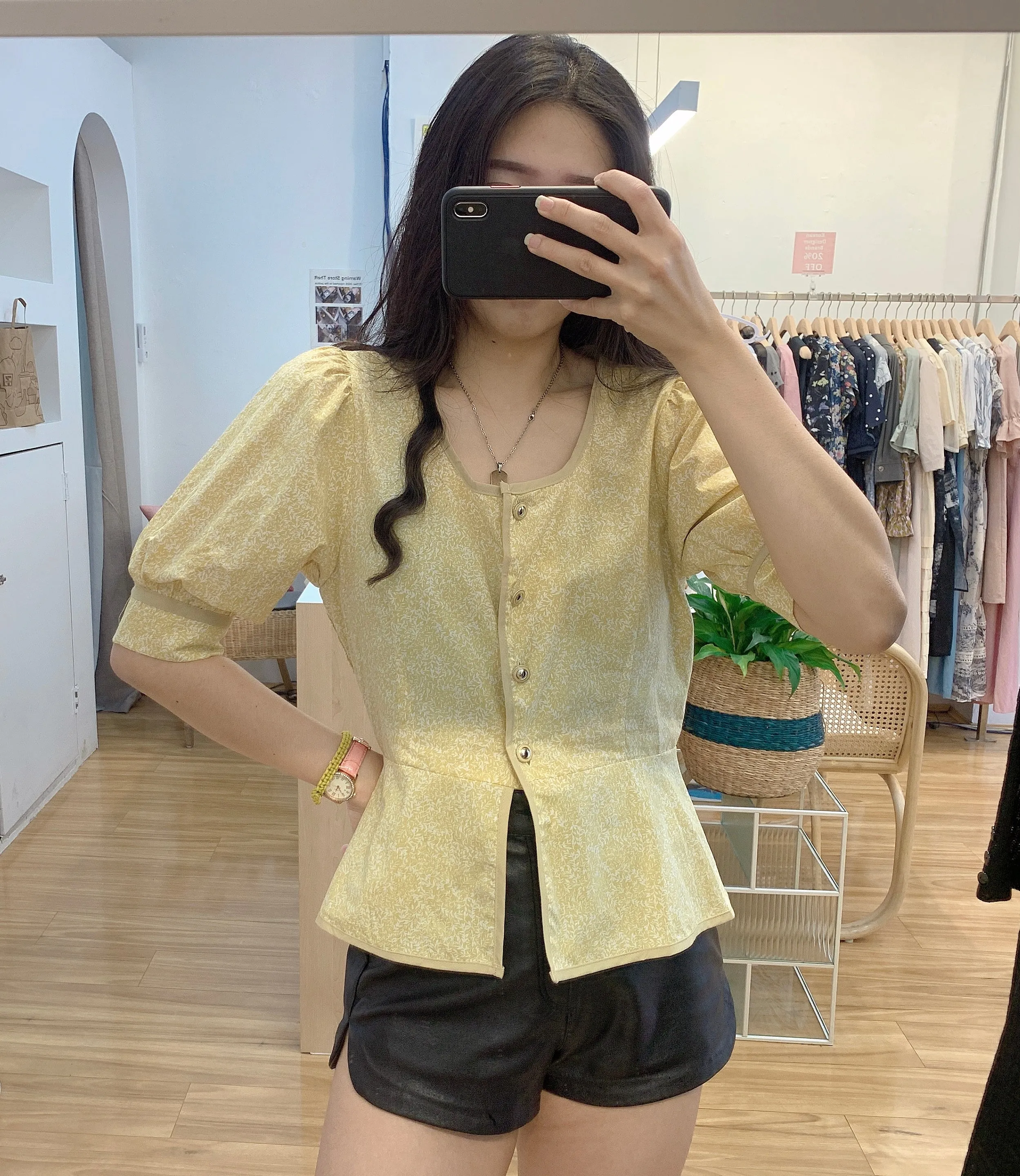 Sweet Puffy Summer Blouse